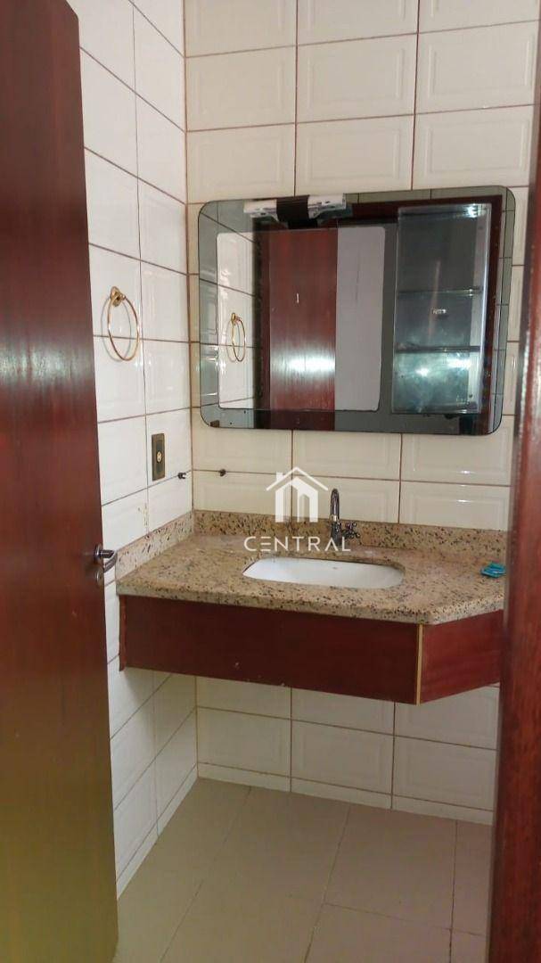 Casa de Condomínio à venda com 3 quartos, 330m² - Foto 50