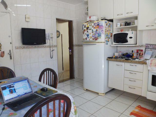 Apartamento à venda com 2 quartos, 107m² - Foto 6