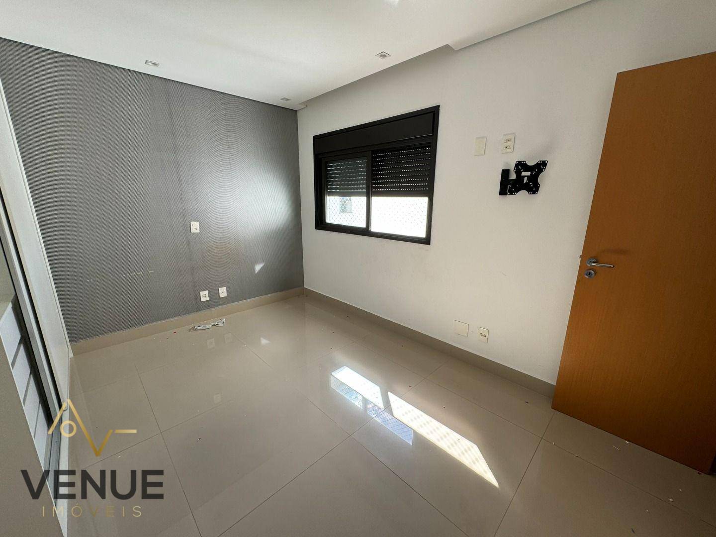 Apartamento para alugar com 3 quartos, 193m² - Foto 7