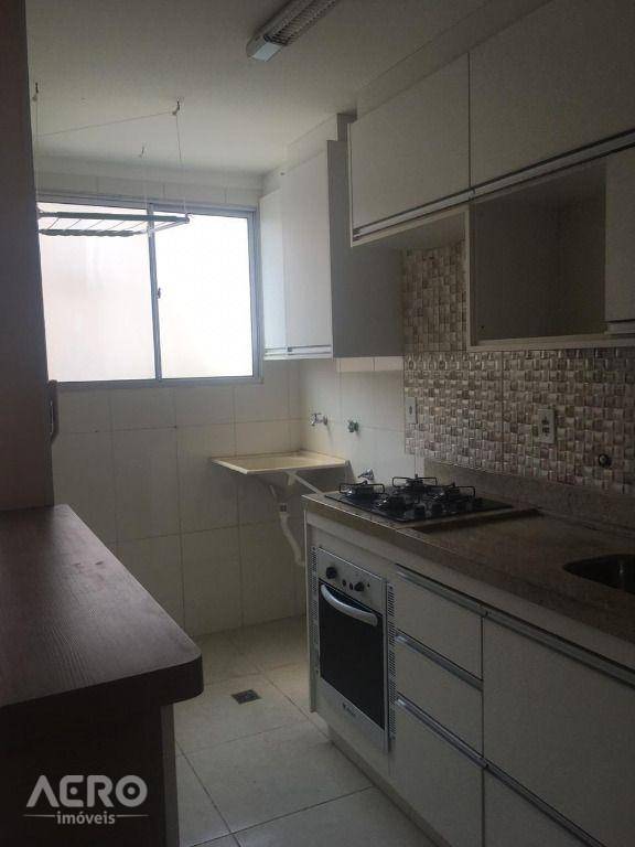 Apartamento à venda com 2 quartos, 50m² - Foto 7