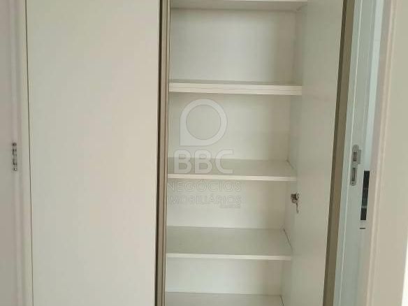 Apartamento à venda com 2 quartos, 59m² - Foto 13