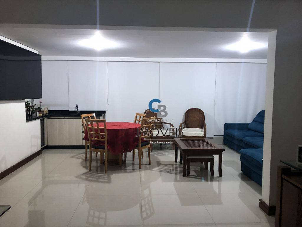 Apartamento à venda com 3 quartos, 127m² - Foto 1