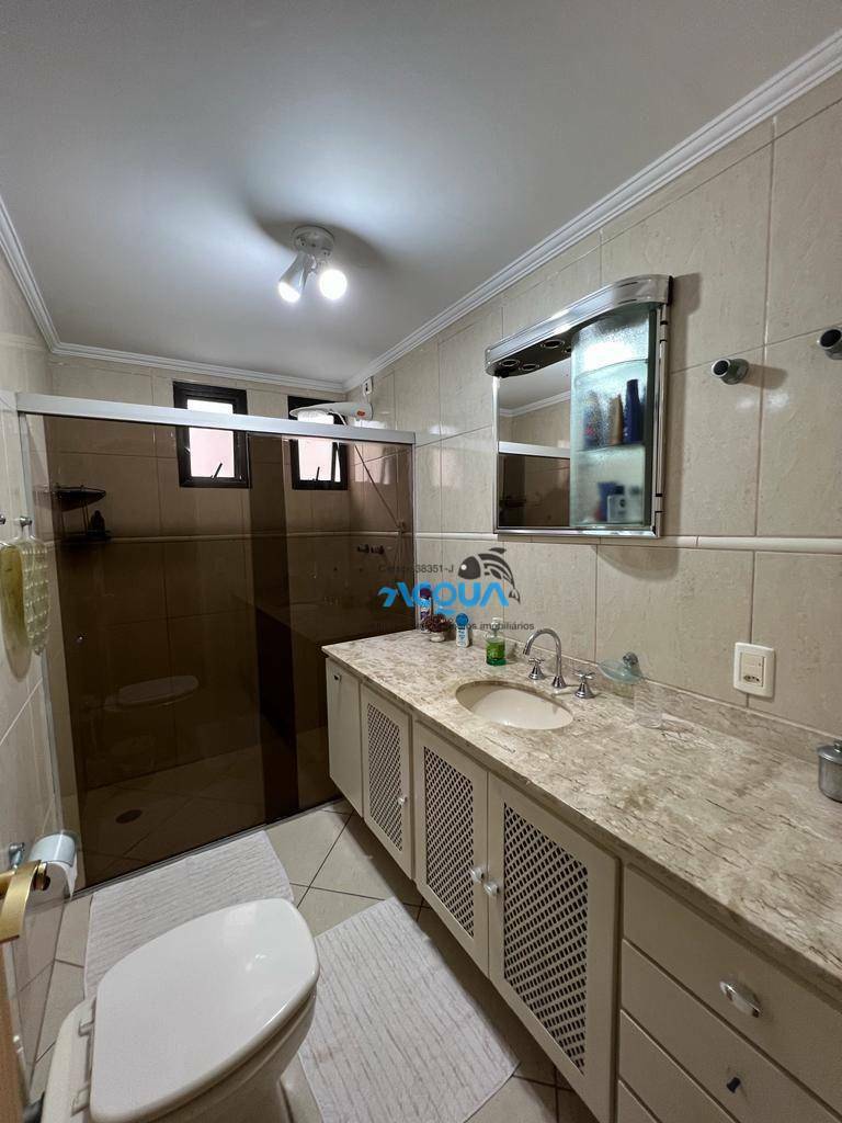 Apartamento à venda com 3 quartos, 140m² - Foto 9