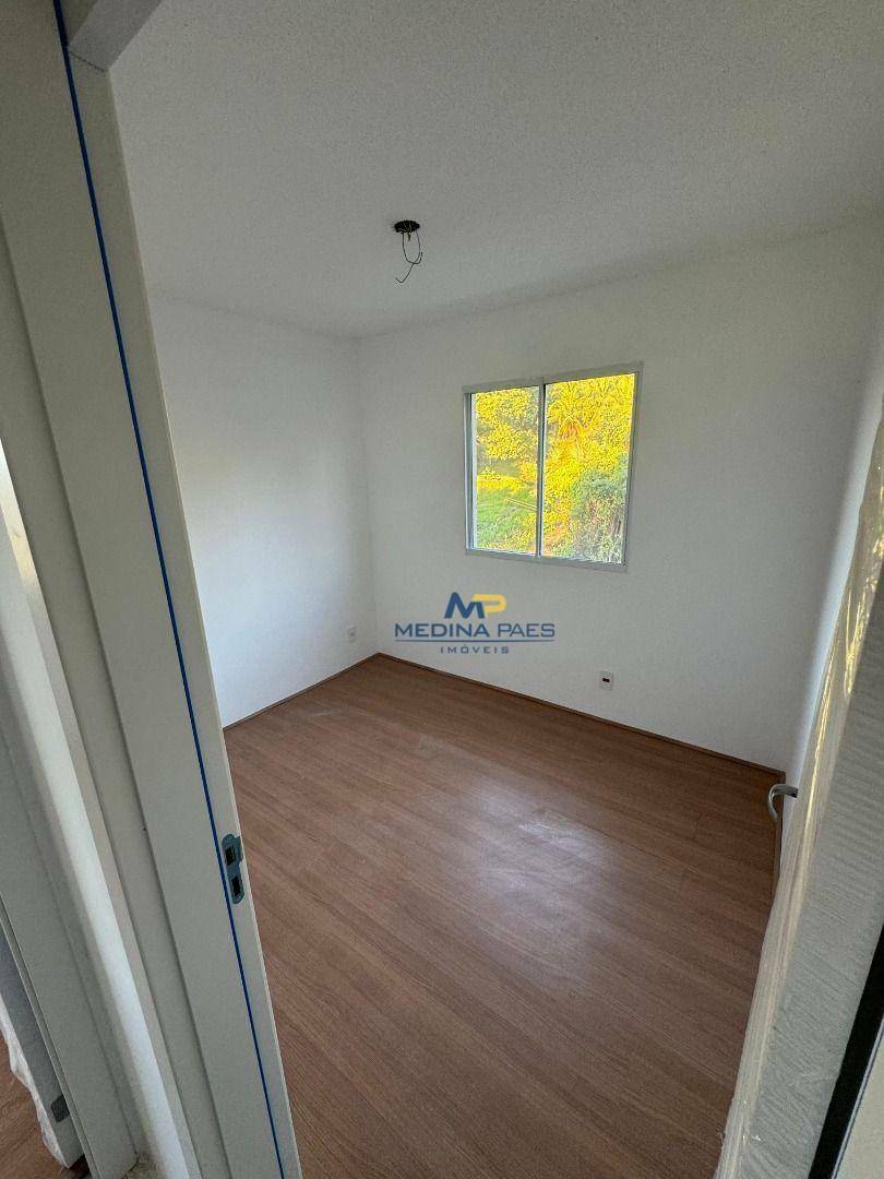 Apartamento à venda com 2 quartos, 46m² - Foto 4