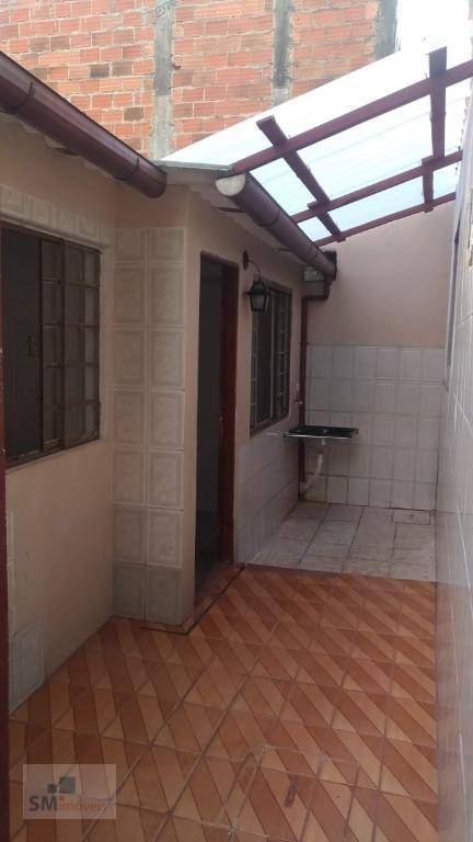 Casa à venda com 2 quartos, 250m² - Foto 16