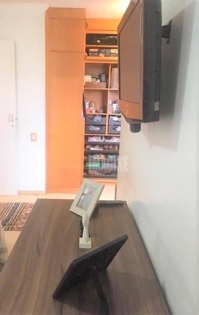 Apartamento à venda com 2 quartos, 65m² - Foto 13