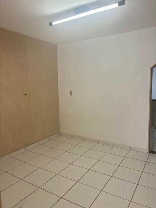 Casa para alugar com 3 quartos, 150m² - Foto 5