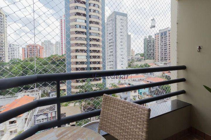 Apartamento à venda com 3 quartos, 125m² - Foto 7