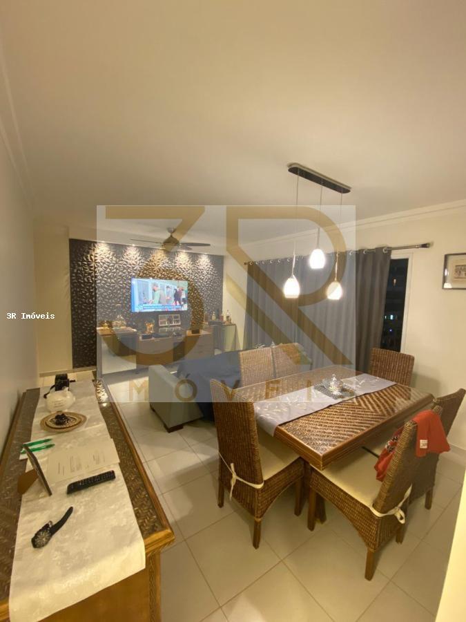 Apartamento à venda com 3 quartos, 100m² - Foto 1