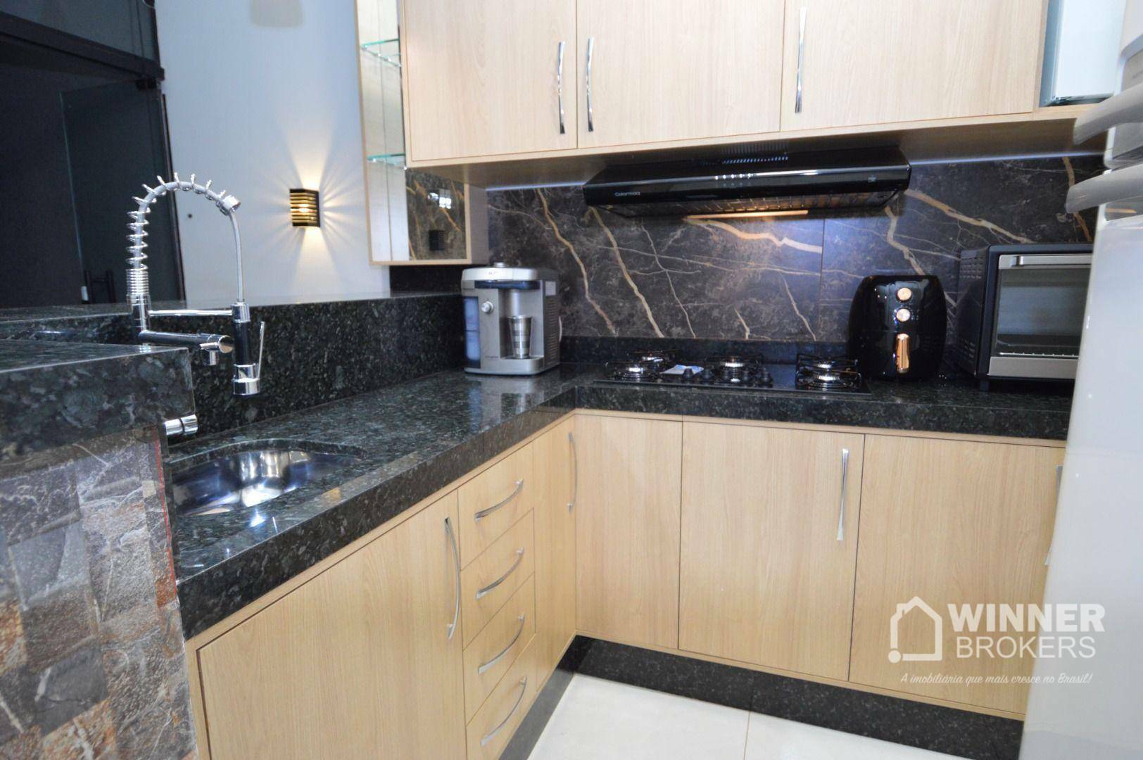 Casa à venda com 3 quartos, 120m² - Foto 7