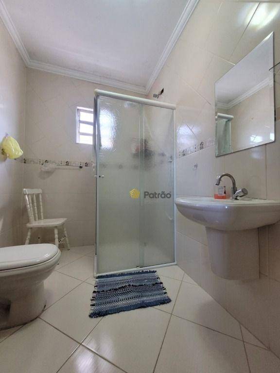 Sobrado à venda com 3 quartos, 225m² - Foto 33