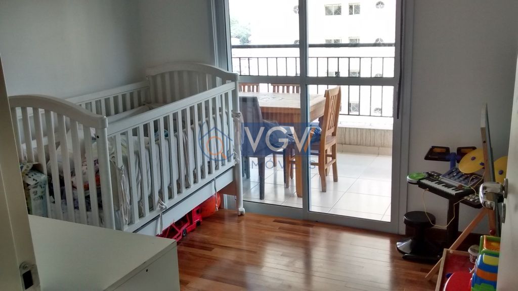 Apartamento à venda com 3 quartos, 105m² - Foto 4