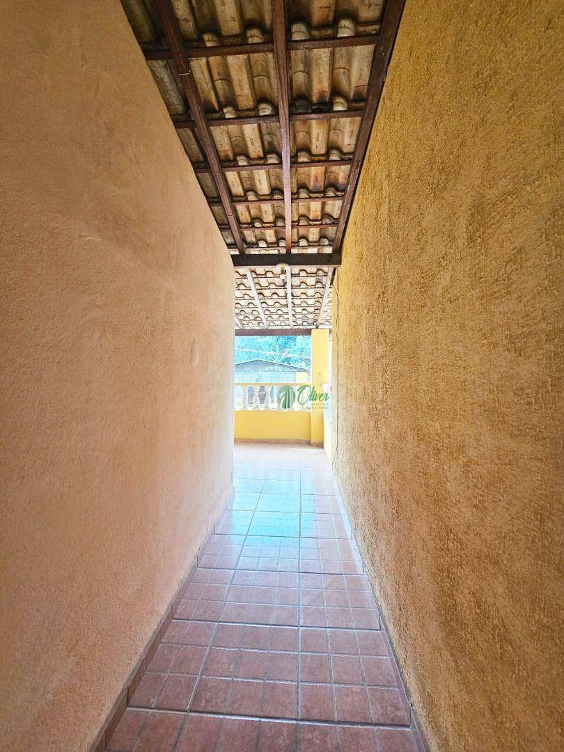 Cobertura, 3 quartos, 226 m² - Foto 3