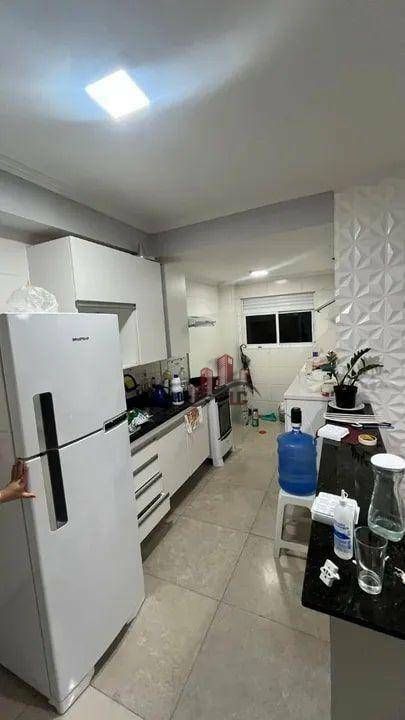 Apartamento para alugar com 2 quartos, 65m² - Foto 14