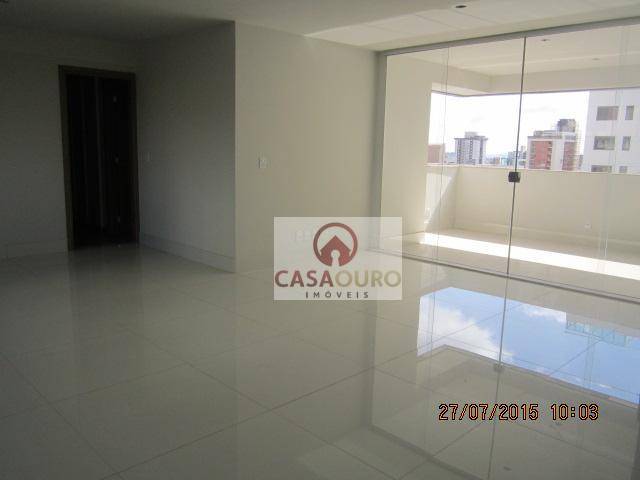 Apartamento à venda com 4 quartos, 160m² - Foto 1