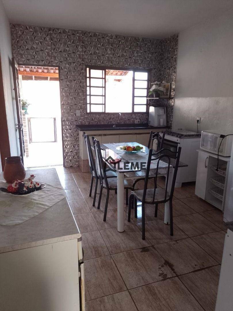 Casa à venda com 3 quartos, 160m² - Foto 22