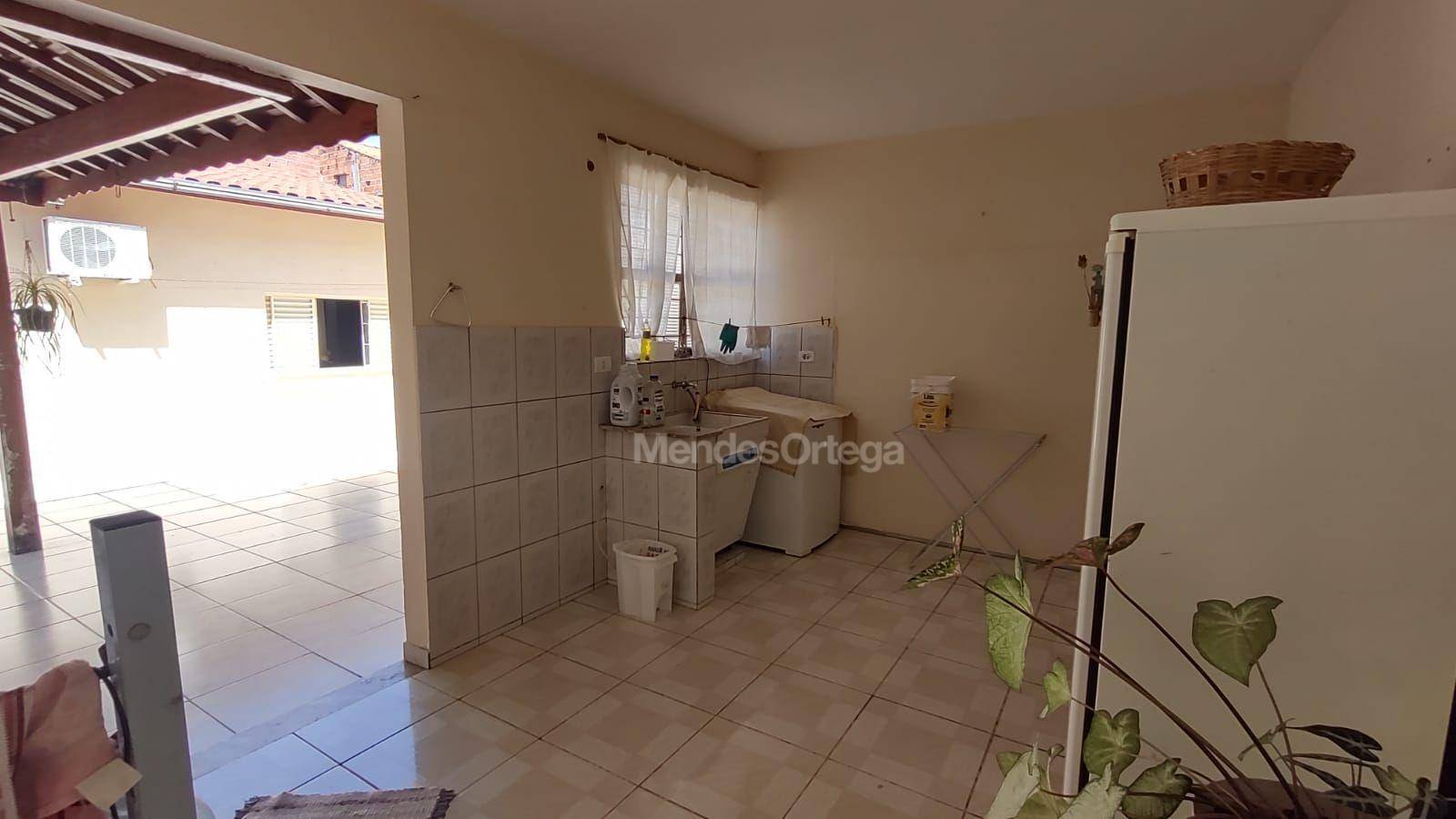 Casa à venda com 3 quartos, 209m² - Foto 19