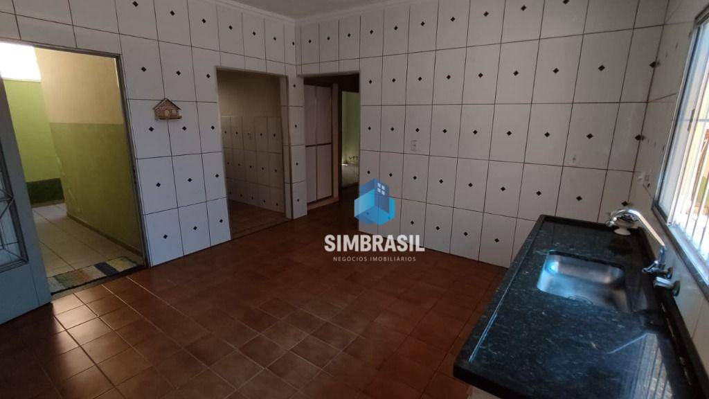 Casa à venda com 2 quartos, 145m² - Foto 9