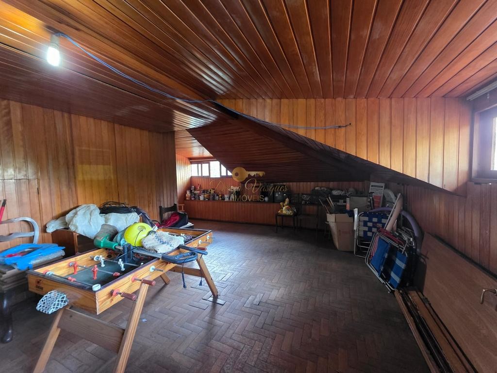 Casa à venda com 6 quartos, 375m² - Foto 33