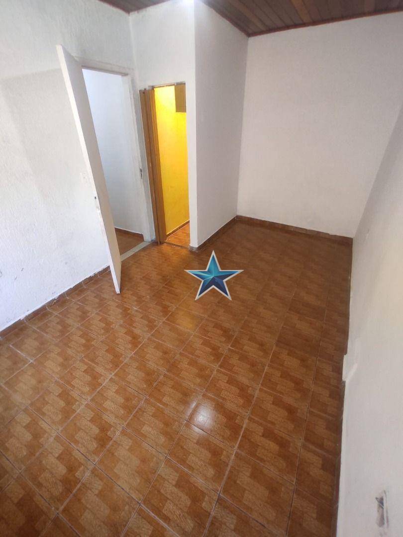 Sobrado à venda com 3 quartos, 90m² - Foto 32