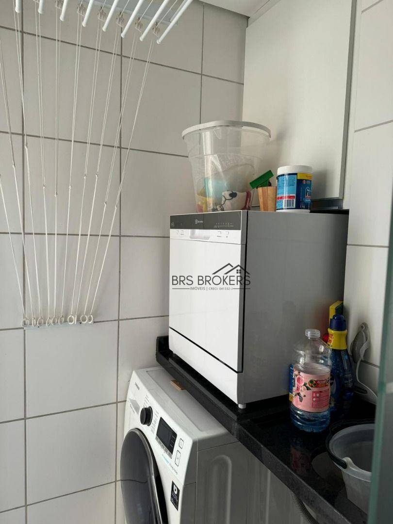 Apartamento à venda com 2 quartos, 51m² - Foto 15