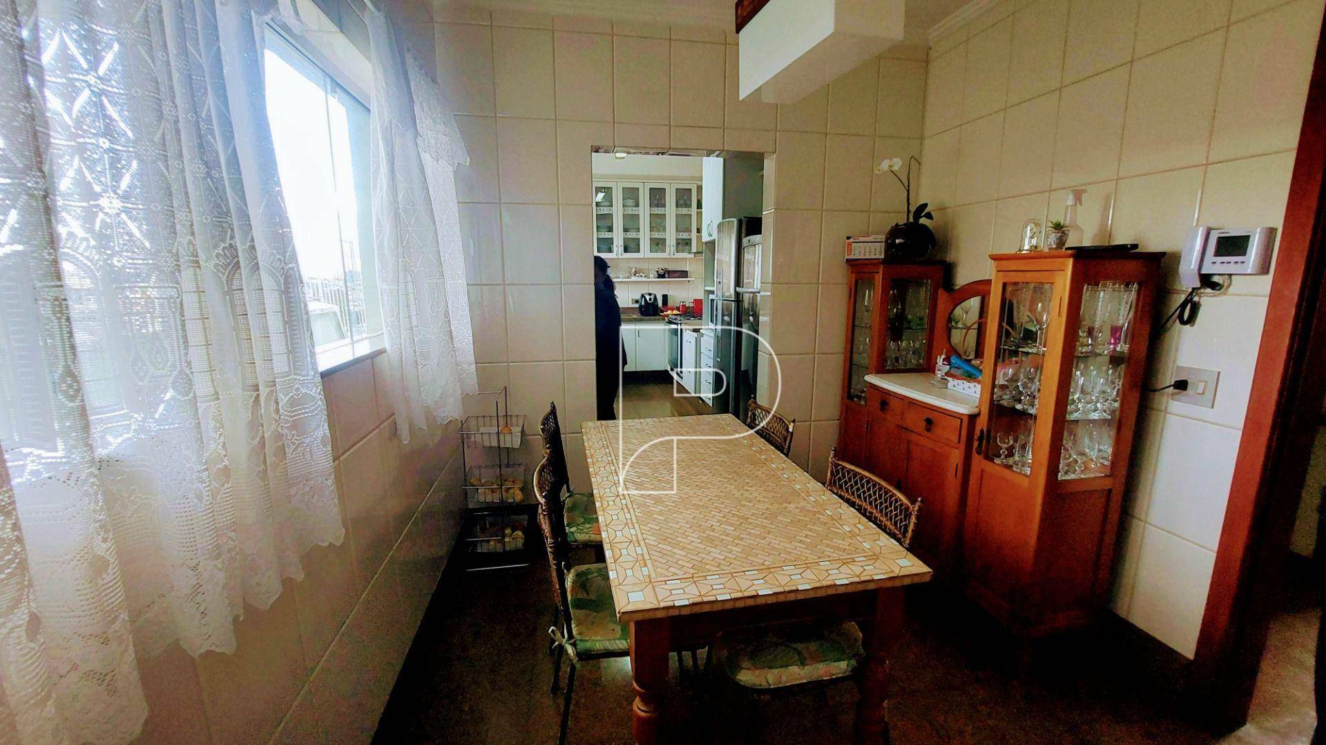 Casa de Condomínio à venda com 4 quartos, 300m² - Foto 11