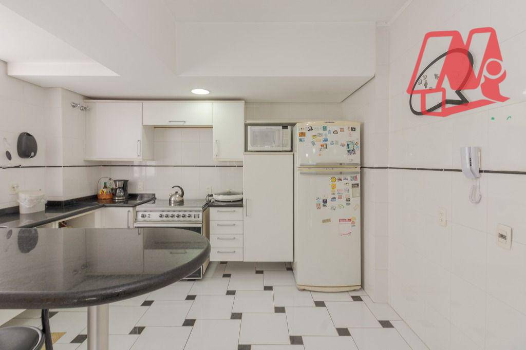 Apartamento à venda com 3 quartos, 167m² - Foto 16