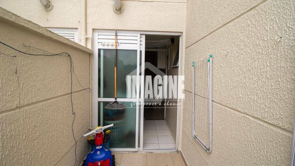 Apartamento à venda com 2 quartos, 69m² - Foto 23