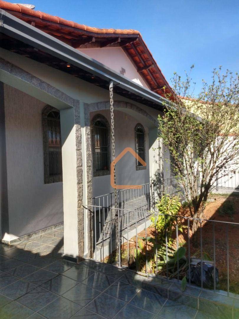 Casa à venda com 3 quartos, 193m² - Foto 28