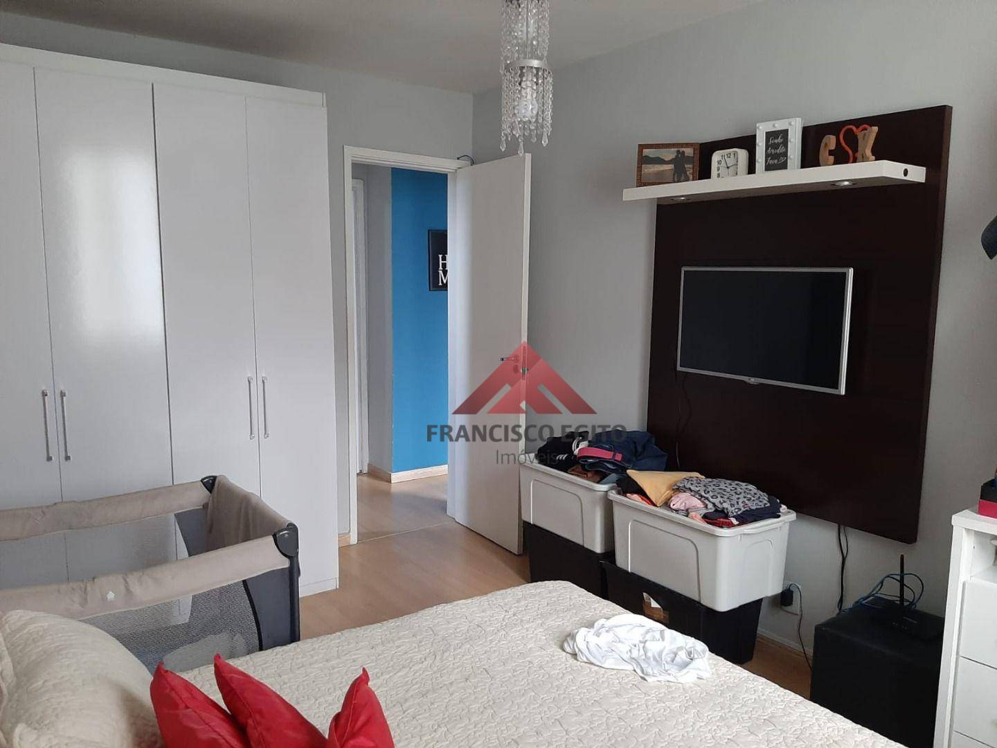 Apartamento à venda com 2 quartos, 62m² - Foto 5