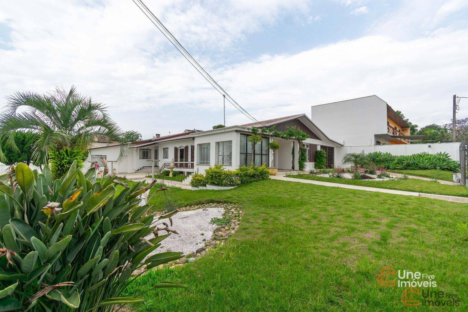 Casa, 3 quartos, 182 m² - Foto 1