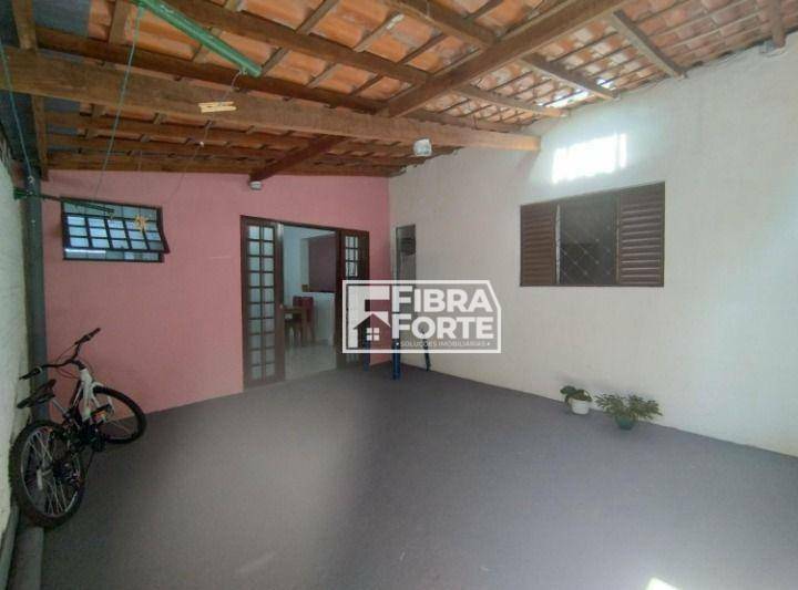 Casa à venda com 3 quartos, 195m² - Foto 10