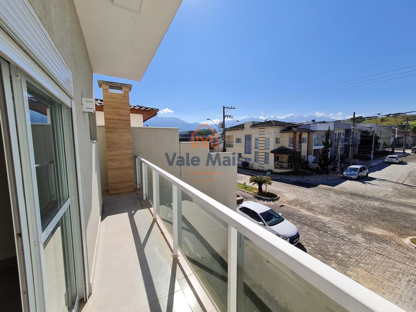 Casa à venda com 4 quartos, 200m² - Foto 17