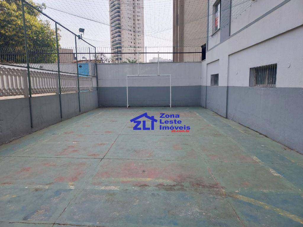 Apartamento para alugar com 2 quartos, 500m² - Foto 4