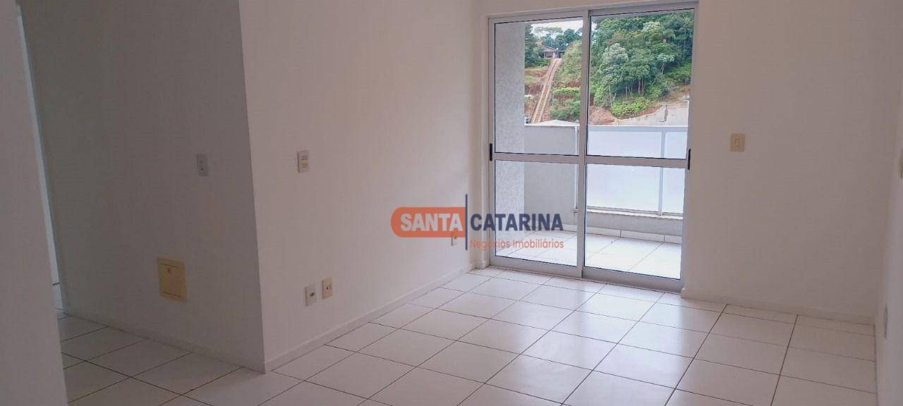 Apartamento à venda com 2 quartos, 87m² - Foto 1