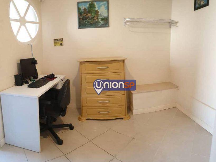 Apartamento à venda com 3 quartos, 137m² - Foto 8