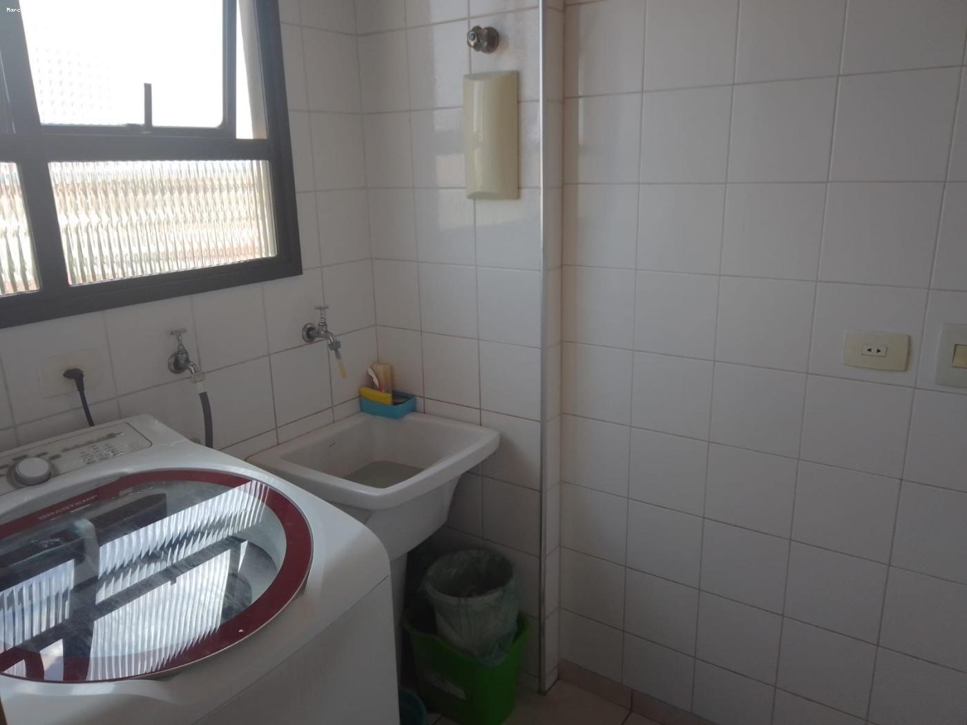 Apartamento à venda com 2 quartos, 61m² - Foto 12