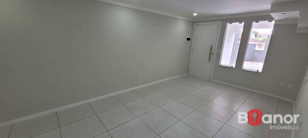 Casa para alugar com 3 quartos, 167m² - Foto 3