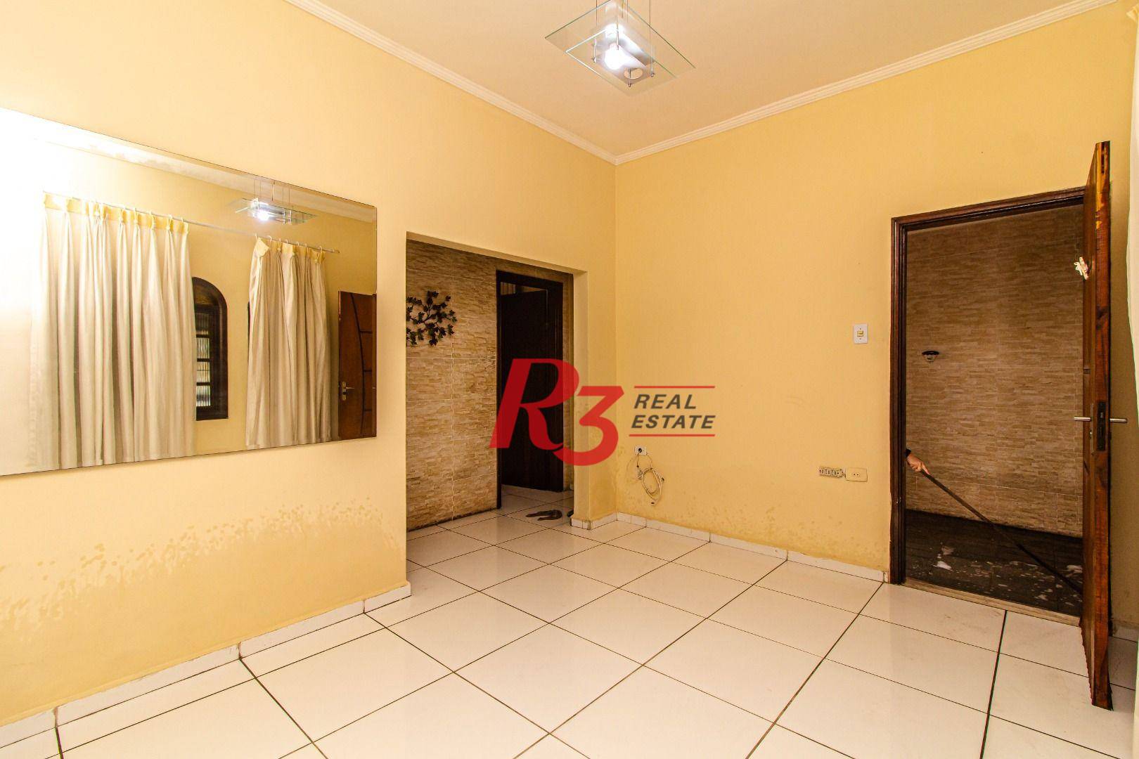 Casa à venda com 2 quartos, 67m² - Foto 1