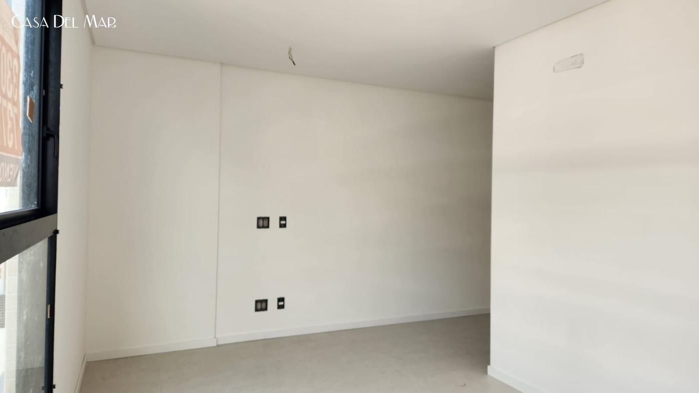 Apartamento à venda com 3 quartos, 123m² - Foto 10