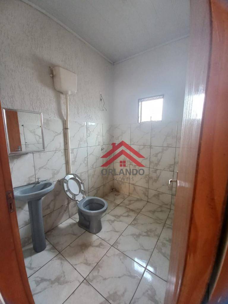 Casa à venda com 3 quartos, 90m² - Foto 13