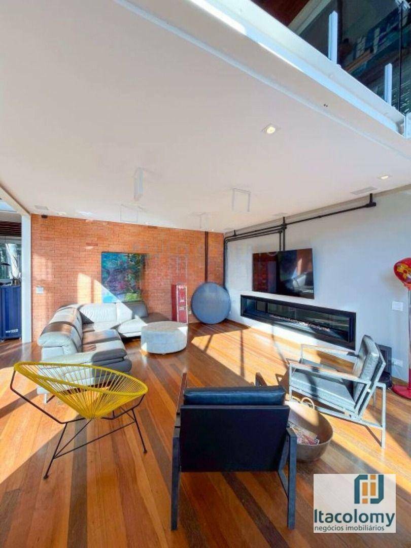 Casa de Condomínio à venda com 3 quartos, 530m² - Foto 2