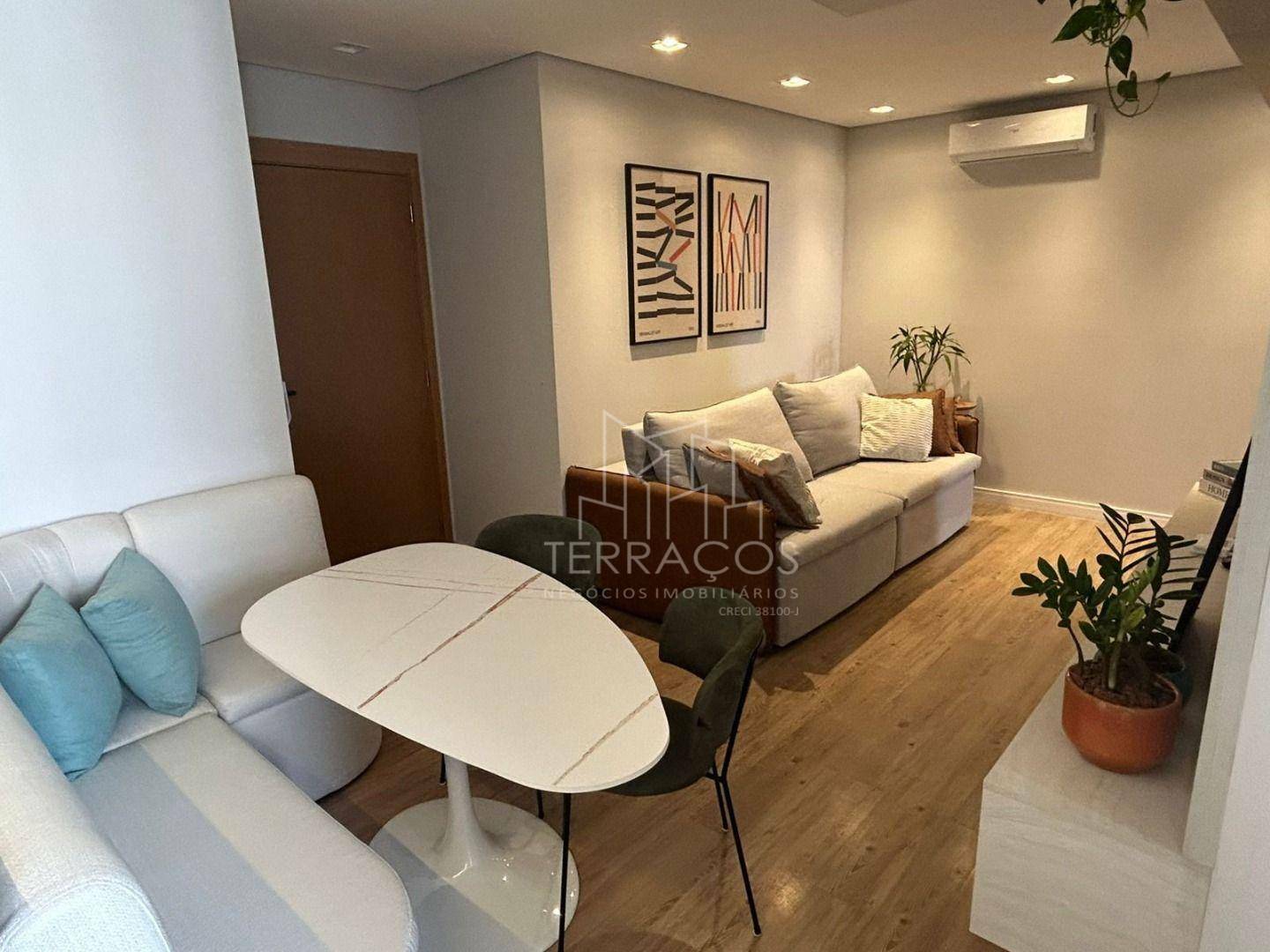 Apartamento à venda com 2 quartos, 69m² - Foto 2