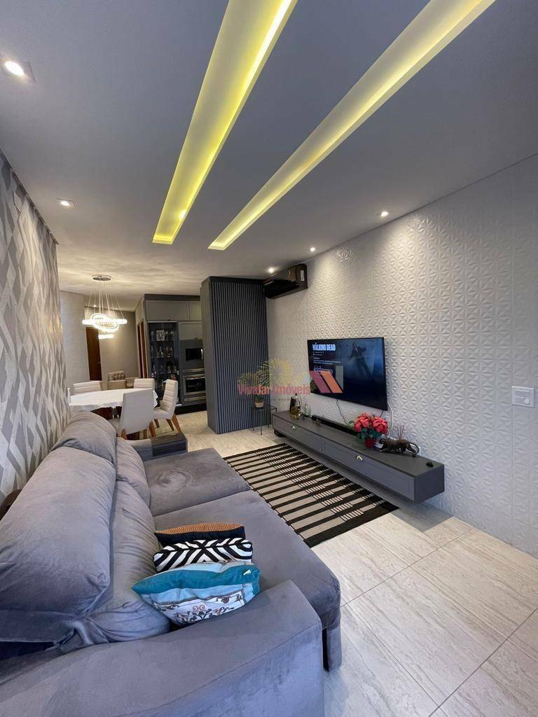 Casa à venda com 3 quartos, 100m² - Foto 4