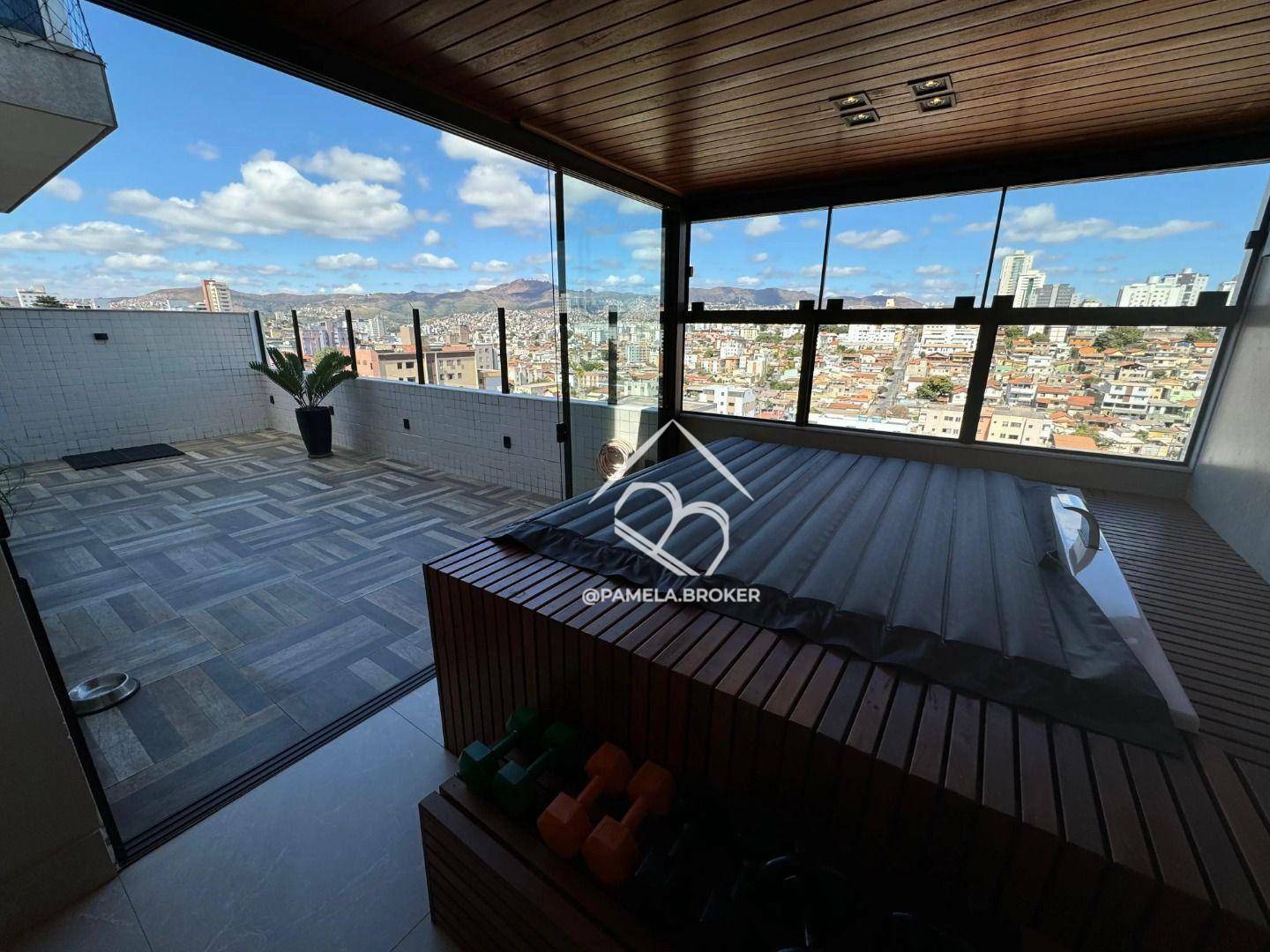 Apartamento à venda com 3 quartos, 202m² - Foto 4