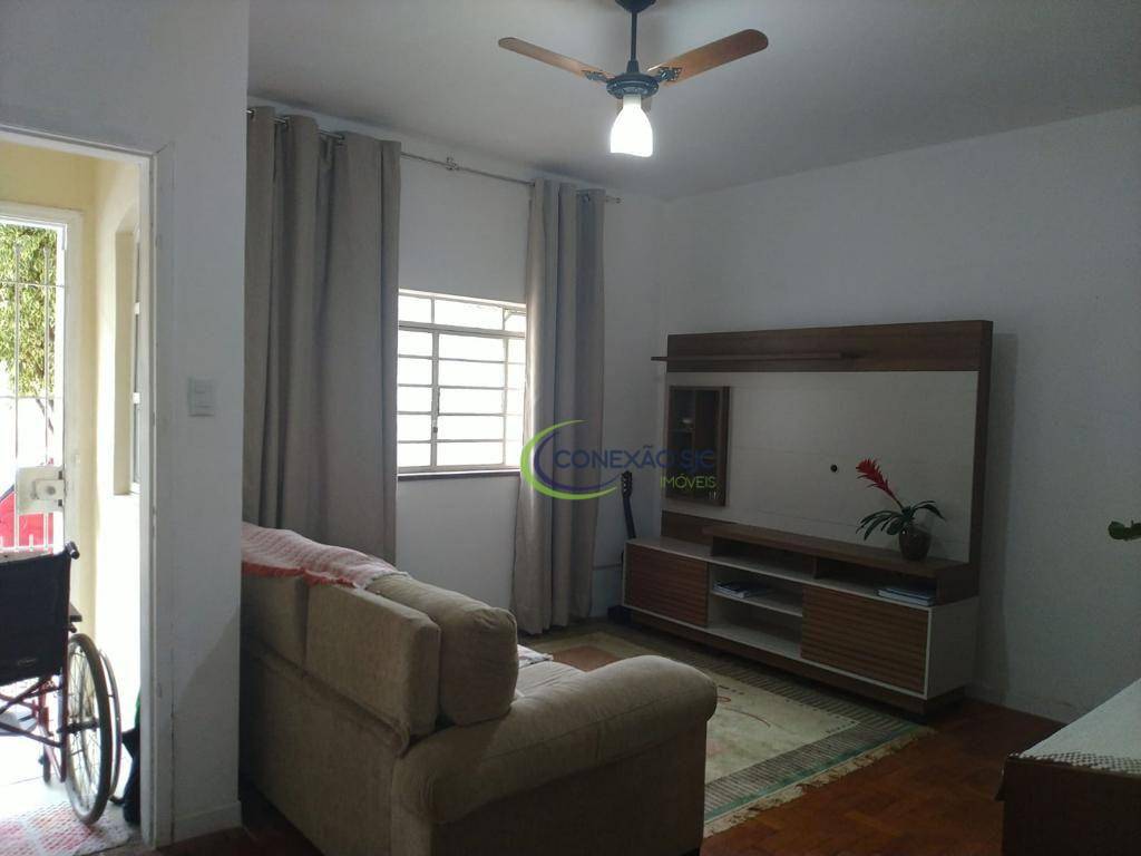 Casa à venda com 2 quartos, 100m² - Foto 16