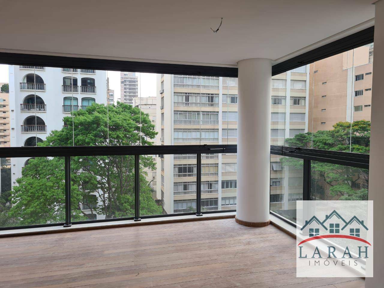 Apartamento à venda com 3 quartos, 205m² - Foto 12