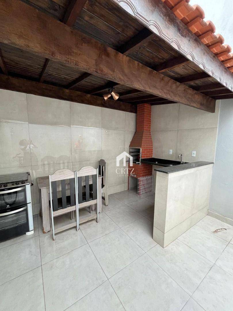 Casa à venda com 2 quartos, 96m² - Foto 9