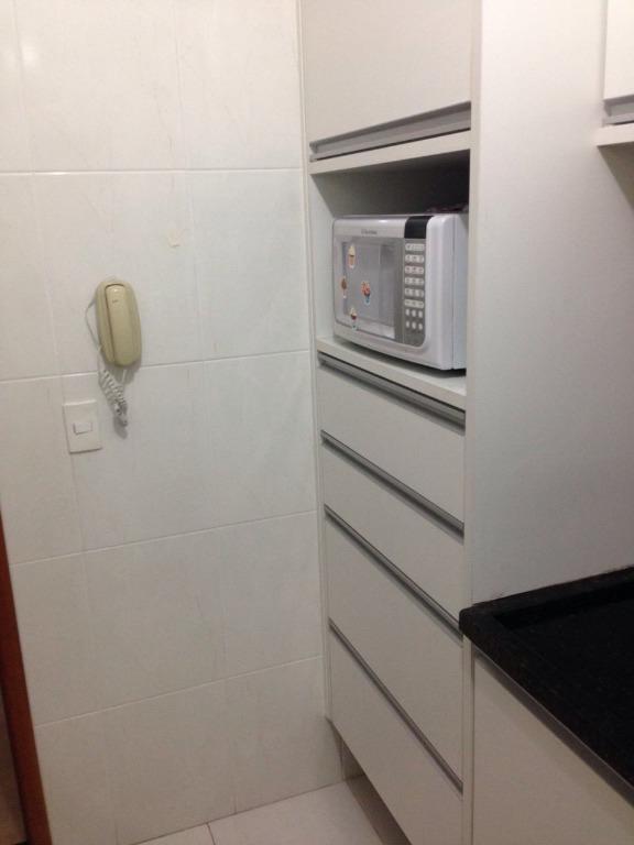 Apartamento à venda com 2 quartos, 62m² - Foto 21