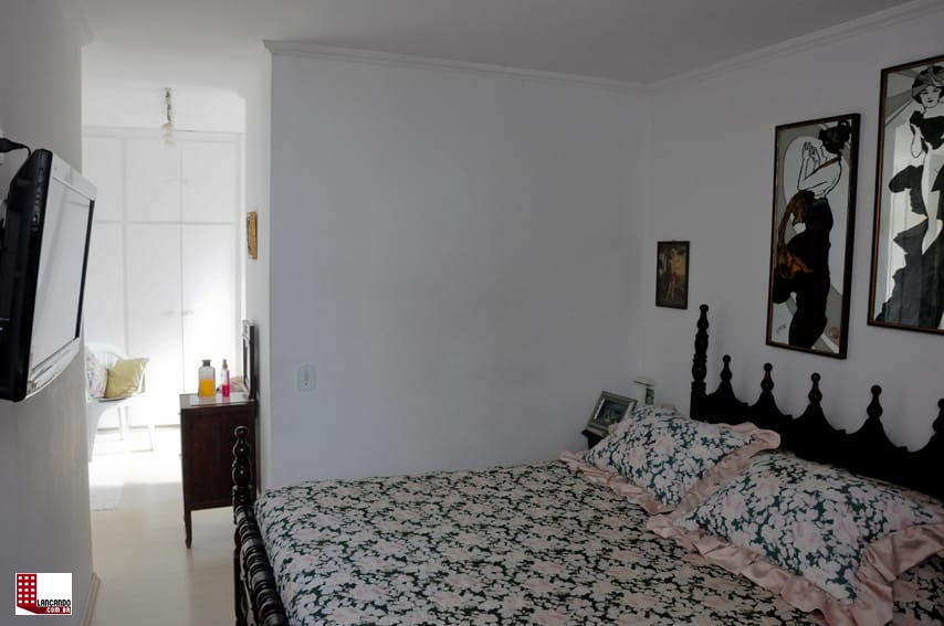 Apartamento à venda com 4 quartos, 220m² - Foto 11